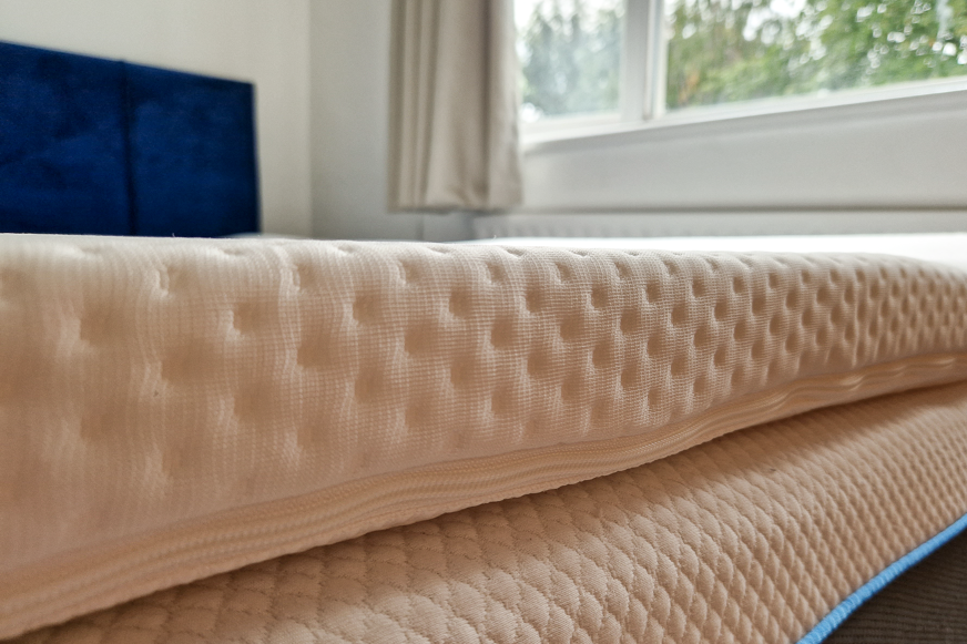 Hypnia mattress topper